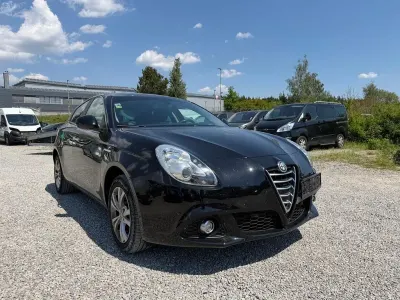 Gebraucht Alfa Romeo Giulietta Turismo 120 PS (88 kW) 2015 Schwarz Kleinwagen
