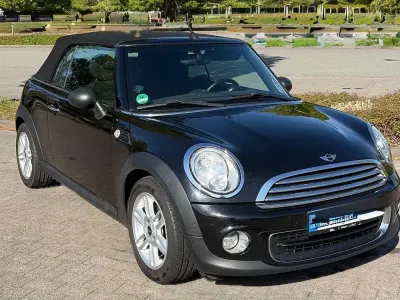 Occasion Mini Cooper Cabriolet 122 ch (89 kW) 2011 Noir Cabriolet