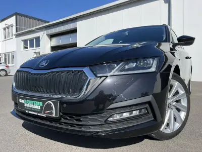 Gebraucht Skoda Octavia Ambition 204 PS (150 kW) 2022 Schwarz Kombi