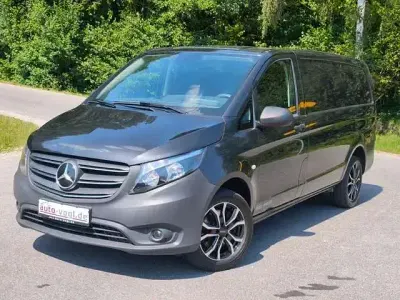 Gebraucht Mercedes Vito 190 PS (139 kW) 2022 Graphitgrau metallic dunkel Van