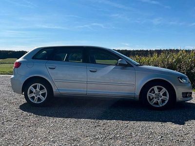 Gebraucht Audi A3 Attraction 125 PS (91 kW) 2011 Silber Kleinwagen