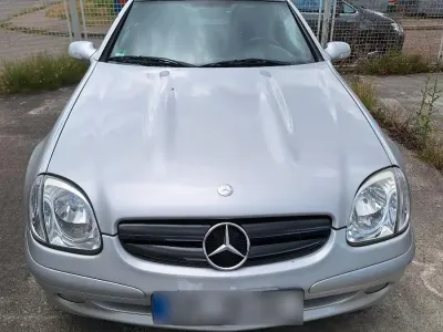 Gebraucht Mercedes SLK200 163 PS (119 kW) 2001 Silber Cabrio