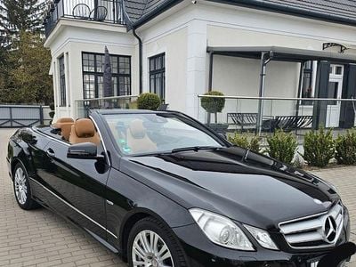 Gebraucht Mercedes E250 AMG 204 PS (150 kW) 2012 Schwarz Cabrio