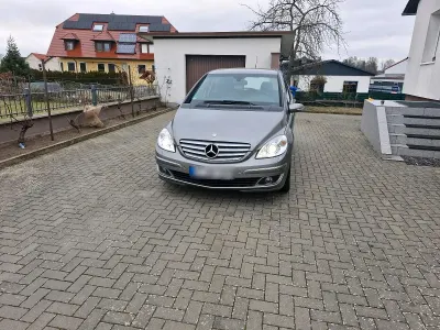 Gebraucht Mercedes B200 2005 Grau Van / Kleinbus
