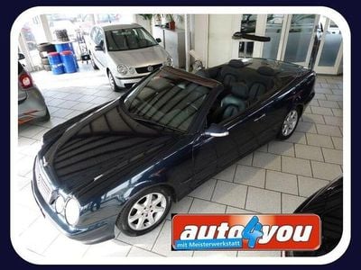Gebraucht Mercedes CLK200 Elegance 163 PS (119 kW) 2003 Schwarz Cabrio