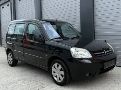 Gebraucht Citroën Berlingo 90 PS (66 kW) 2007 Schwarz Van / Kleinbus