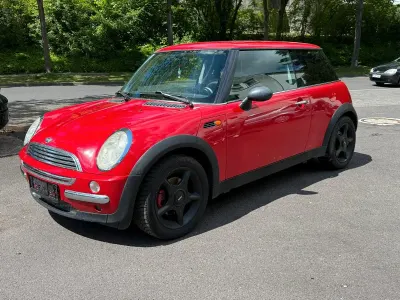 Gebraucht Mini ONE 90 PS (66 kW) 2003 Rot Kleinwagen