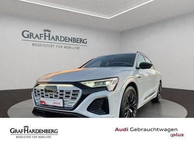 Gletscherweiß metallic Gebraucht 2023 Audi Q8 e-tron S-Line SUV | 52.930 € (Fairer Preis)
