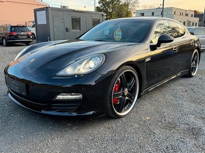 Porsche Panamera S