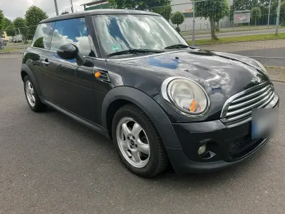 Gebraucht Mini Cooper 122 PS (89 kW) 2010 Schwarz Kleinwagen