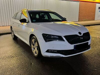 gebraucht Skoda Superb Kombi 2,0L TDi