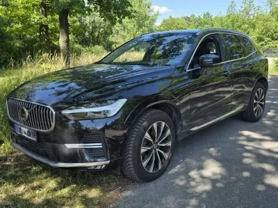 Gebraucht Volvo XC60 Plus 197 PS (144 kW) 2023 Schwarz SUV