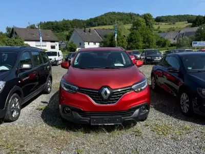 Gebraucht Renault Kadjar Experience 131 PS (96 kW) 2015 Rot SUV