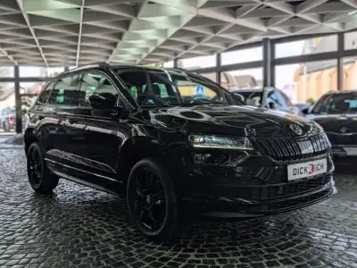 Gebraucht Skoda Karoq SportLine 190 PS (139 kW) 2019 Schwarz SUV