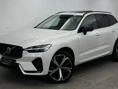 Gebraucht Volvo XC60 Plus 197 PS (144 kW) 2024 Weiß SUV