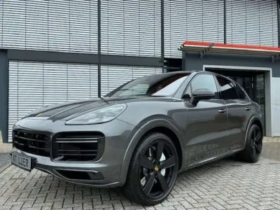 Gebraucht Porsche Cayenne 549 PS (403 kW) 2019 Quarzitgrau SUV