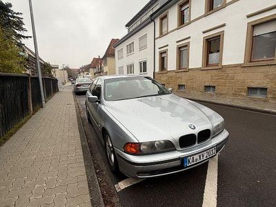 Silber Gebraucht 1996 BMW 528 Performance Limousine | 5.000 €