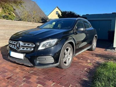 Gebraucht Mercedes GLA200 AMG line 156 PS (114 kW) 2020 Schwarz SUV