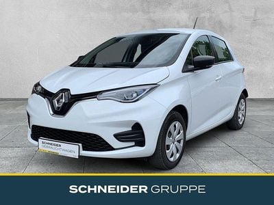 Second-hand Renault Zoe Life 80 kW (109 CP) 2022 Alb Hatchback