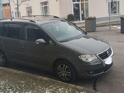 Używany VW Touran United 140 KM (102 kW) 2009 Minivan