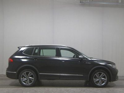 Schwarz Gebraucht 2022 VW Tiguan Allspace Sound SUV | 25.780 € (Guter Preis)