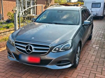 Usata Mercedes E200 136 CV (100 kW) 2015 Grigio Station wagon