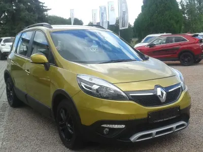 Gebraucht Renault Scénic III 116 PS (85 kW) 2014 Herbstgelb Kombi