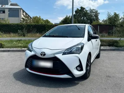 Gebraucht Toyota Yaris Cool 75 PS (55 kW) 2019 Weiß Kleinwagen