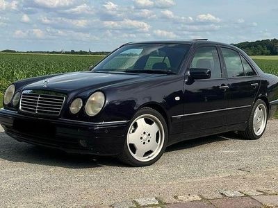Gebraucht Mercedes E50 AMG AMG 347 PS (255 kW) 1997 Violet Limousine