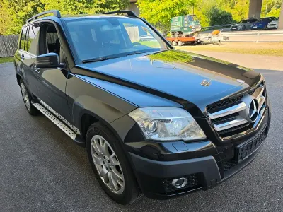 Używany Mercedes GLK320 165 KM (121 kW) 2010 Czarny SUV