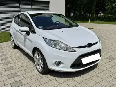 Gebraucht Ford Fiesta Titanium 82 PS (60 kW) 2009 Weiß Limousine