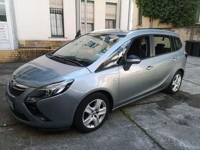Opel Zafira Tourer