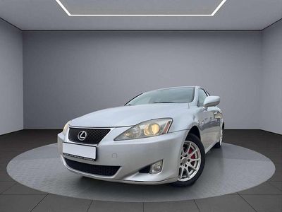 Lexus IS220d