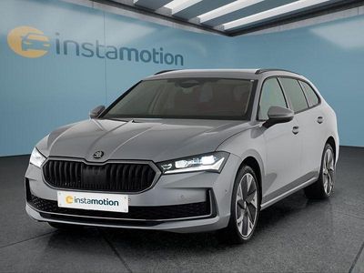 Gebraucht Skoda Superb 150 PS (110 kW) 2024 Silber Kombi