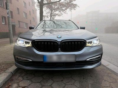 Gebraucht BMW 520 190 PS (139 kW) 2017 Grau Kombi