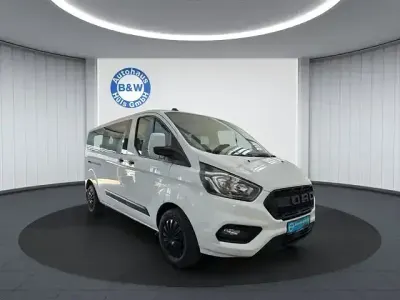 Usata Ford Transit Custom Trend 150 CV (110 kW) 2022 Bianco Monovolume