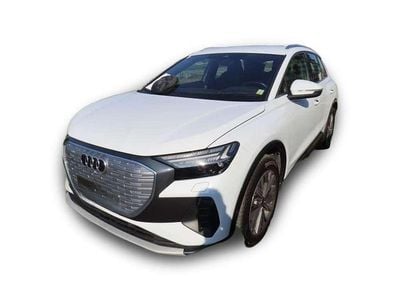 Gebraucht Audi Q4 e-tron Ambiente 219 kW (299 PS) 2022 Gletscherweiß metallic SUV