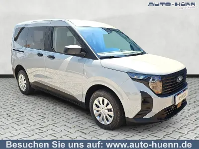 Neu Ford Tourneo Courier Trend 125 PS (91 kW) 2026 Cactus grey Van / Kleinbus