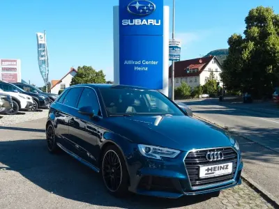 Gebraucht Audi A3 Sport 150 PS (110 kW) 2020 Blau Limousine