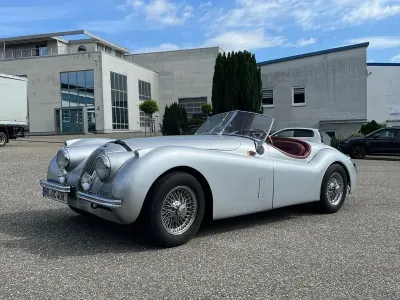Begagnad Jaguar XK SE 209 HK (153 kW) 1953 Silver Cab