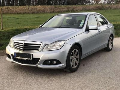 Mercedes C200