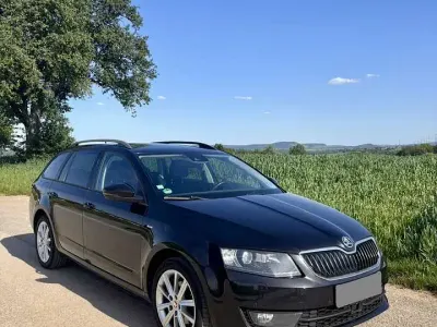 Gebraucht Skoda Octavia Joy 150 PS (110 kW) 2016 Schwarz Kombi