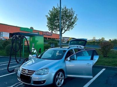 Second-hand VW Golf V 140 CP (102 kW) 2007 Gri Break