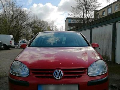 Gebraucht VW Golf V Sport 90 PS (66 kW) 2004 Rot Kleinwagen