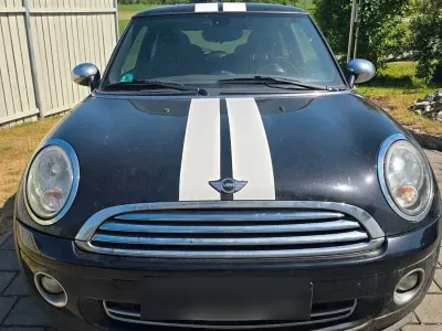 Gebraucht Mini ONE 95 PS (69 kW) 2009 Schwarz Kleinwagen