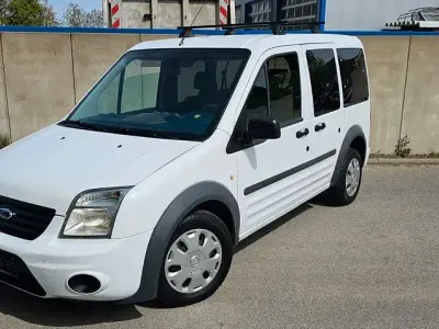 Gebraucht Ford Tourneo Connect 90 PS (66 kW) 2010 Weiß Van / Kleinbus