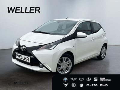 Gebraucht Toyota Aygo Edition-S 69 PS (50 kW) 2017 Weiss Kleinwagen