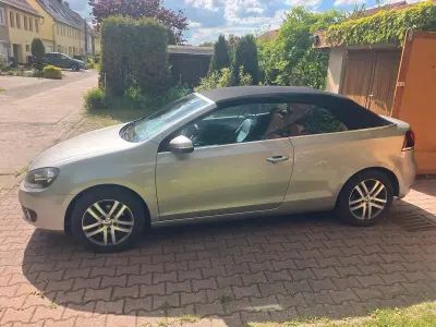 Gebraucht VW Golf 105 PS (77 kW) 2011 Silber Cabrio