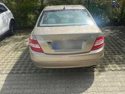 Gebraucht Mercedes C280 Elegance 231 PS (169 kW) 2007 Gold Limousine
