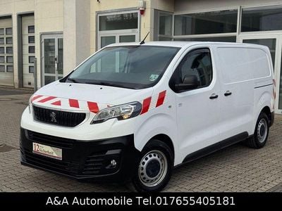 Gebraucht Peugeot Expert Premium 122 PS (89 kW) 2017 Weiß Van